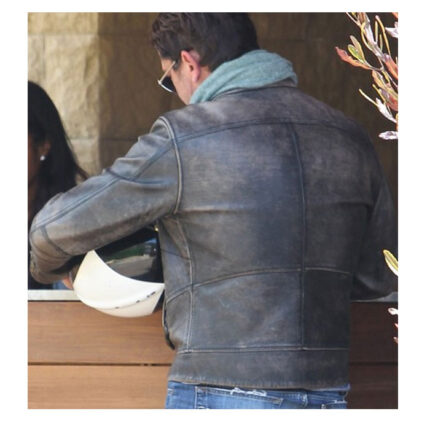 Gerard Butler Goes Jacket